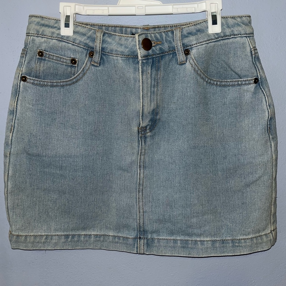 Light wash mini denim skirt